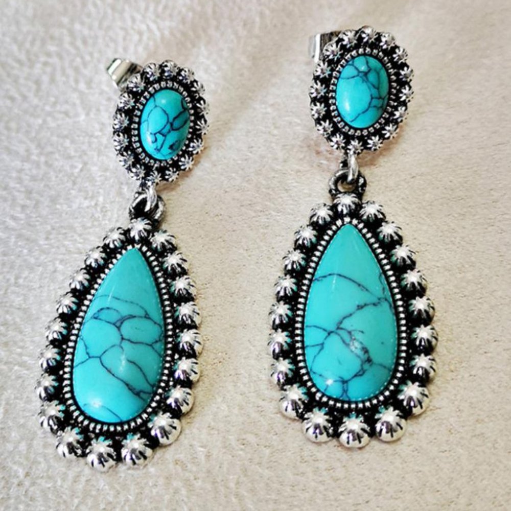 Bohemian Vintage Turquoise Silver Earrings - Picture 12 of 12